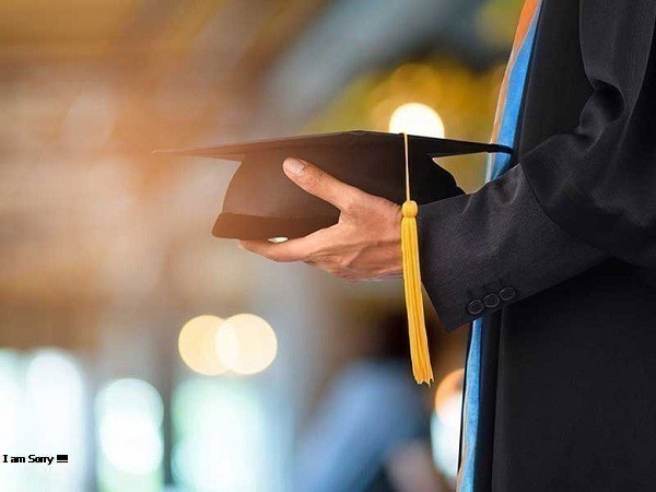 جلسه دفاع پایان نامه: یاسمین طاهری دهکردی، گروه مهندسی نفت